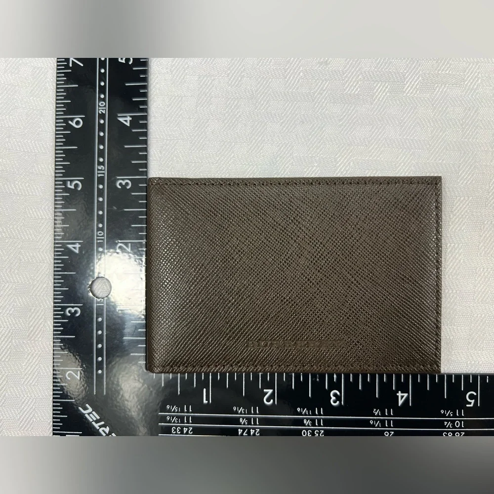 Burberry Brown Saffiano Leather Bifold Card Holder Nova Check w/ Box